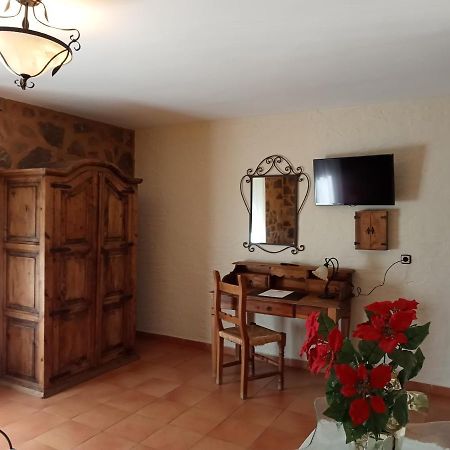 Hotel Villa De Berzocana מראה חיצוני תמונה